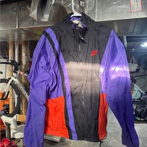 Nike Men's vintage Windbreaker
